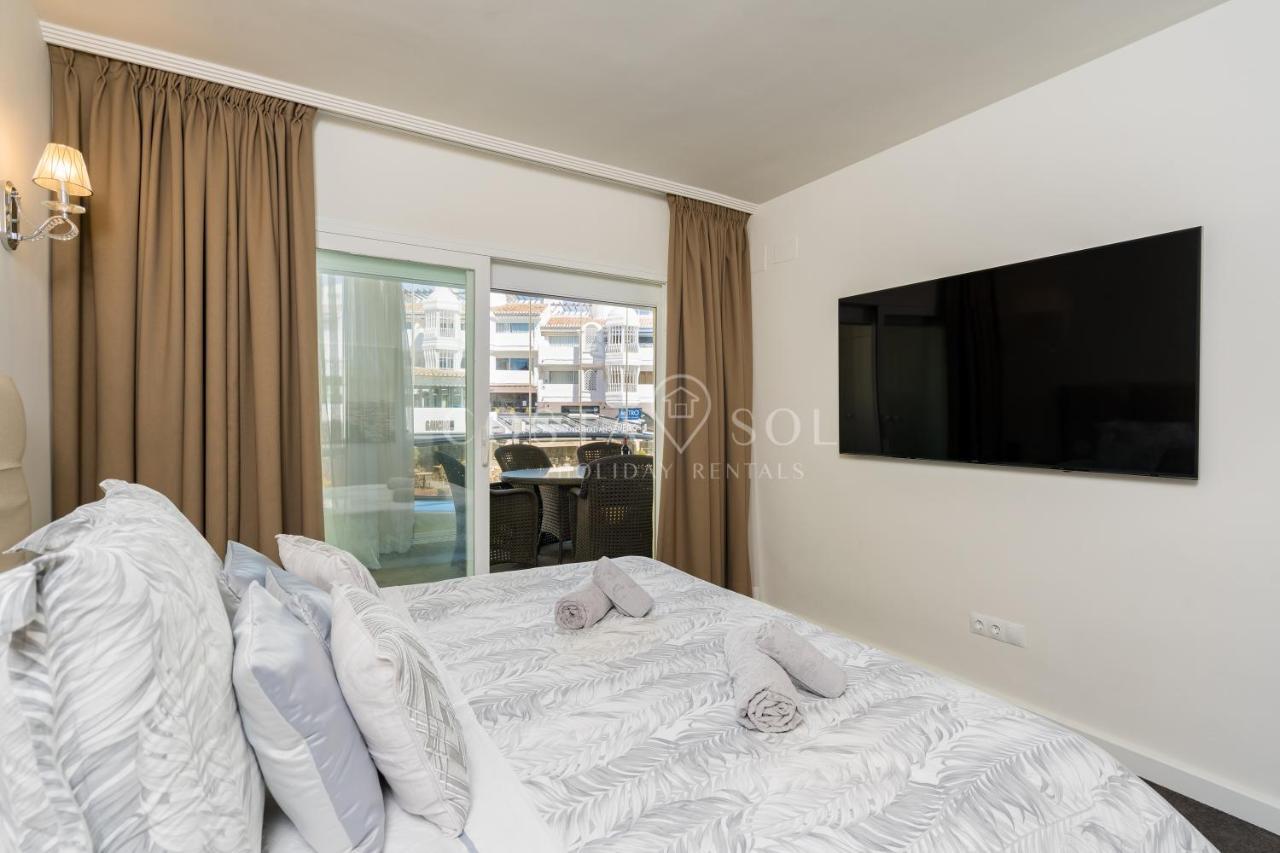 Puerto Marina-Benalmadena Luxury Apartment Dentro De La Isla Екстериор снимка