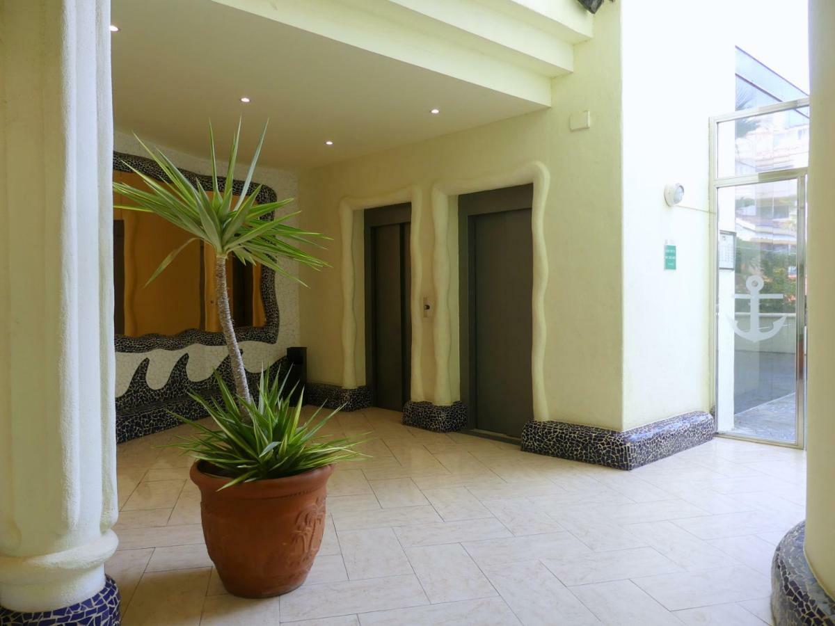 Puerto Marina-Benalmadena Luxury Apartment Dentro De La Isla Екстериор снимка